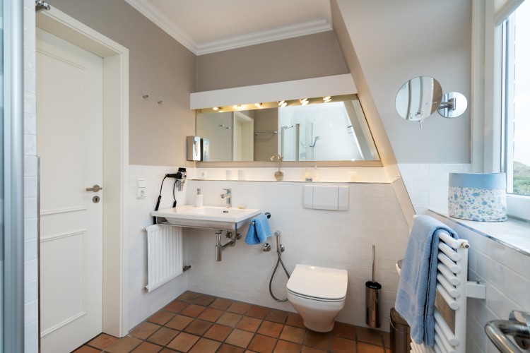 Badezimmer mit Badewanne