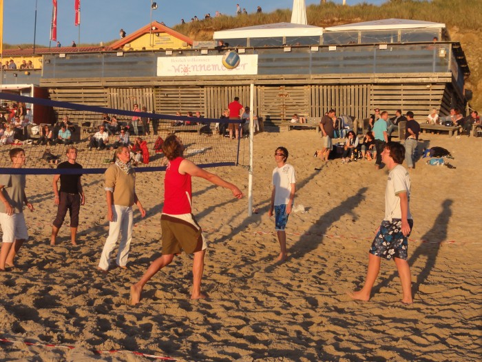 Beachvolleyball am Strand